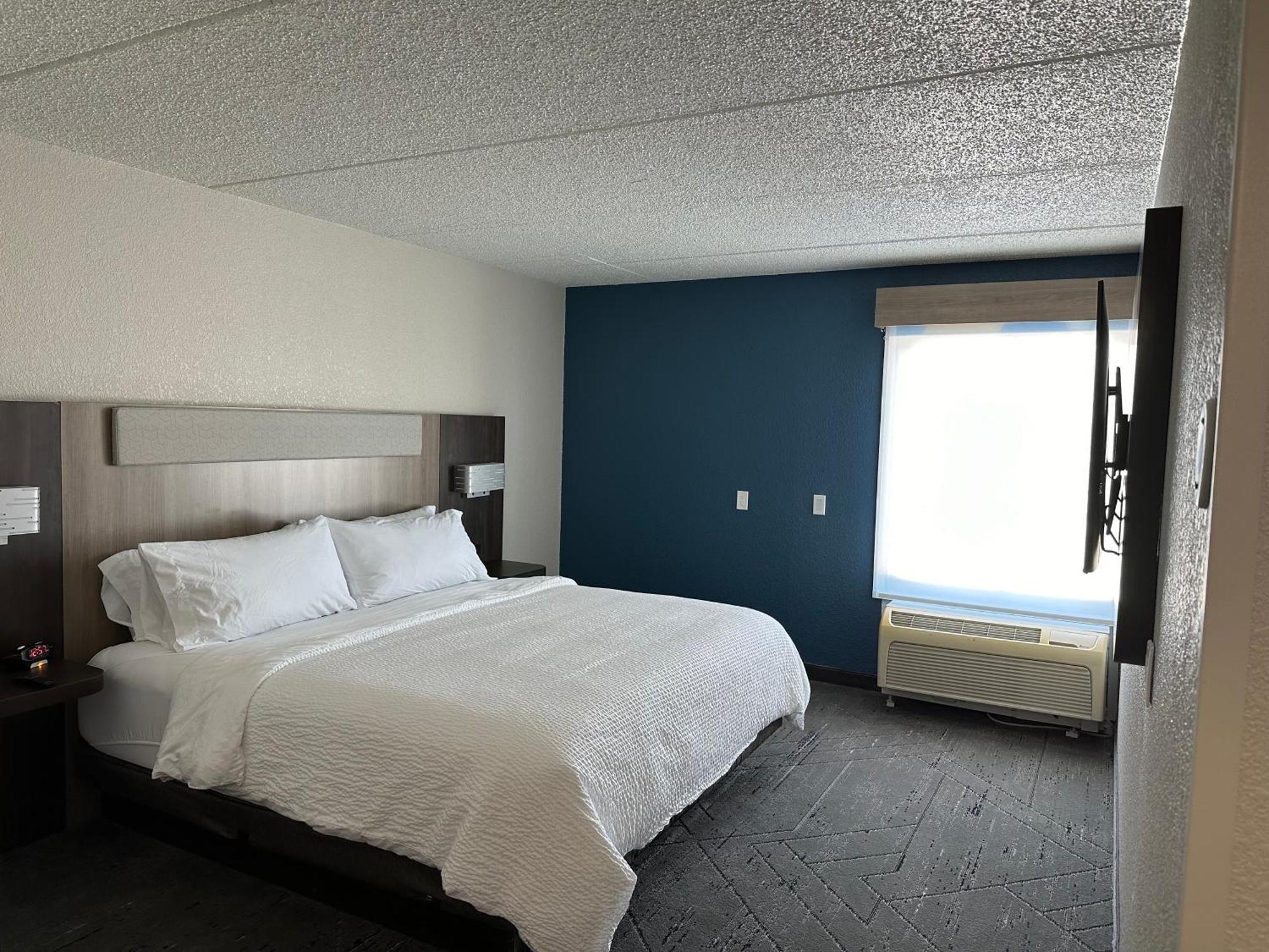 Holiday Inn Express & Suites Eden Prairie - Minneapolis By Ihg Exterior photo
