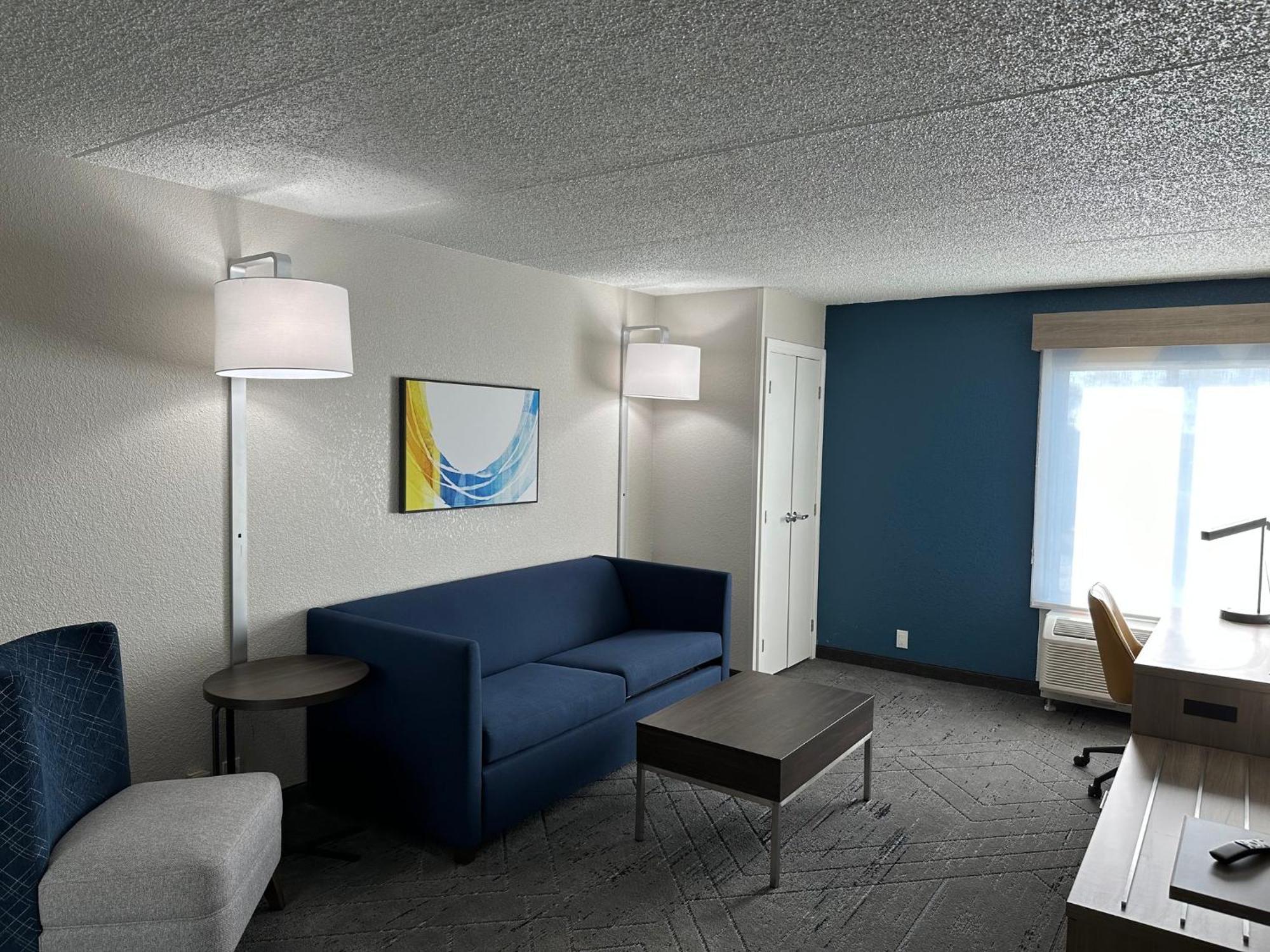 Holiday Inn Express & Suites Eden Prairie - Minneapolis By Ihg Exterior photo