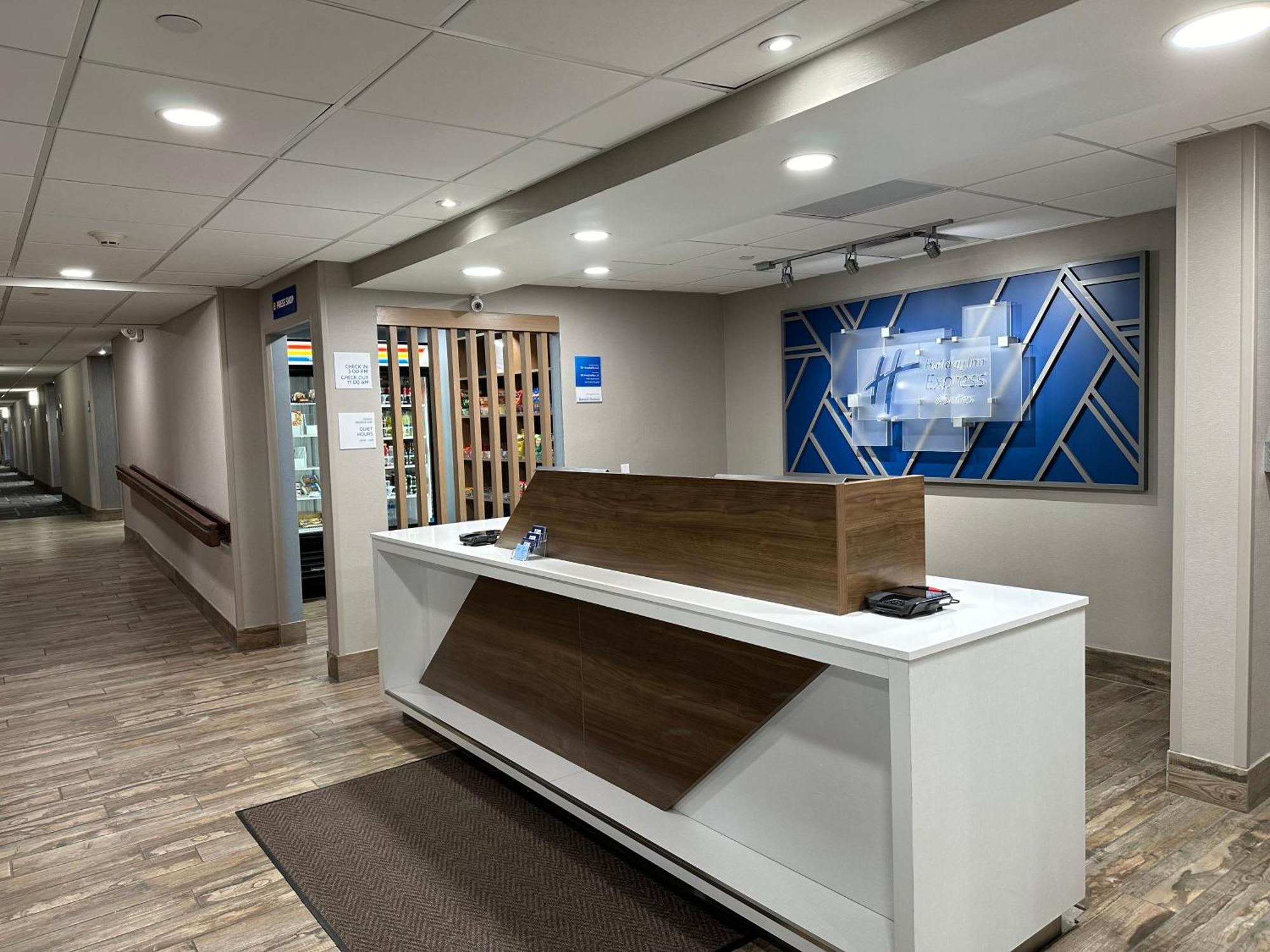 Holiday Inn Express & Suites Eden Prairie - Minneapolis By Ihg Exterior photo