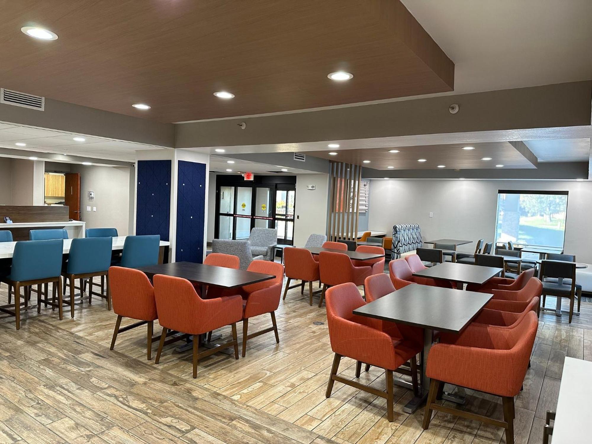 Holiday Inn Express & Suites Eden Prairie - Minneapolis By Ihg Exterior photo