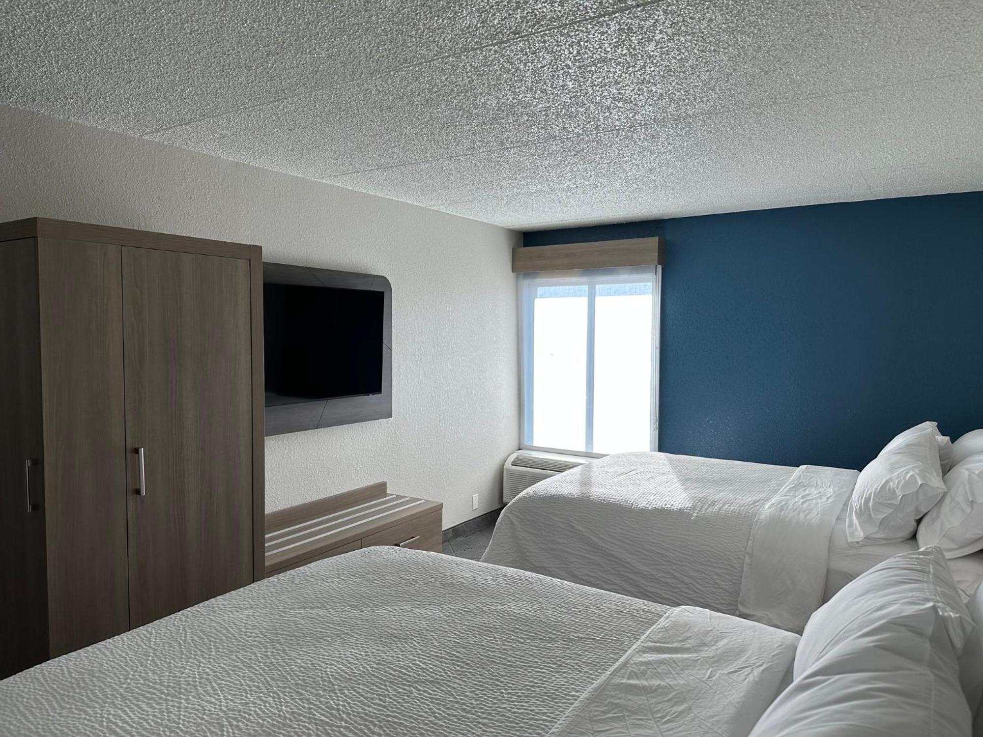 Holiday Inn Express & Suites Eden Prairie - Minneapolis By Ihg Exterior photo