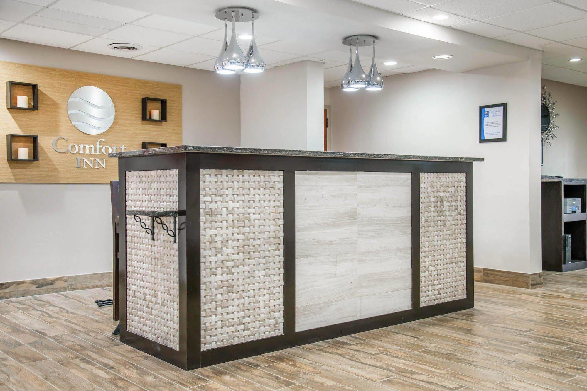 Holiday Inn Express & Suites Eden Prairie - Minneapolis By Ihg Exterior photo