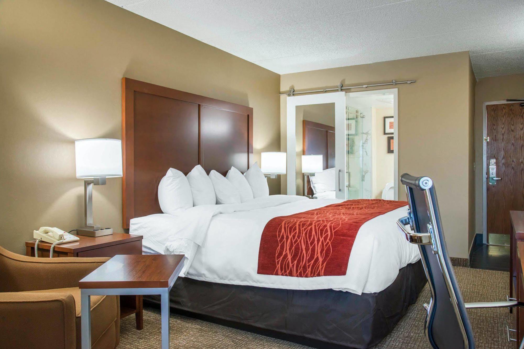 Holiday Inn Express & Suites Eden Prairie - Minneapolis By Ihg Exterior photo
