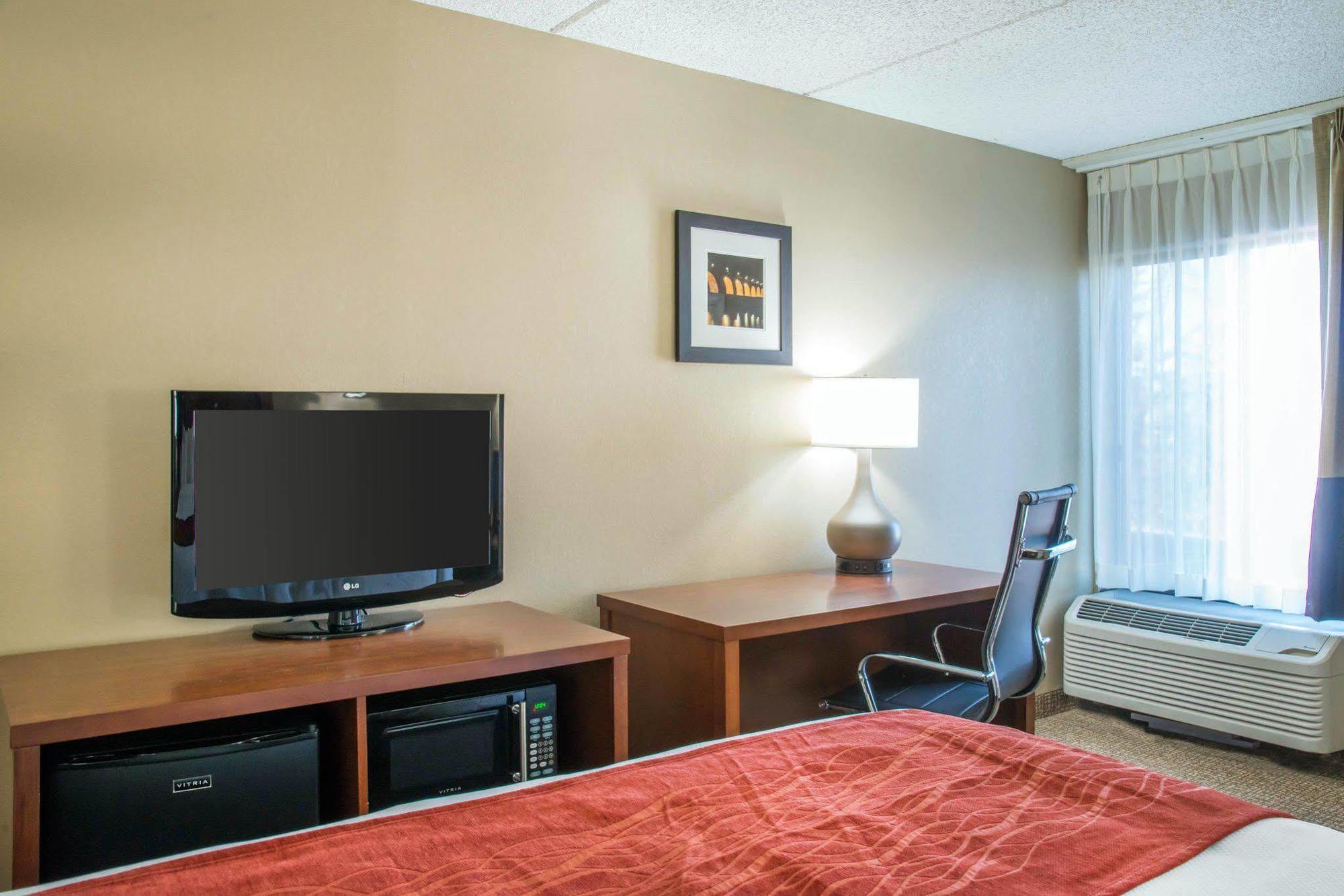 Holiday Inn Express & Suites Eden Prairie - Minneapolis By Ihg Exterior photo
